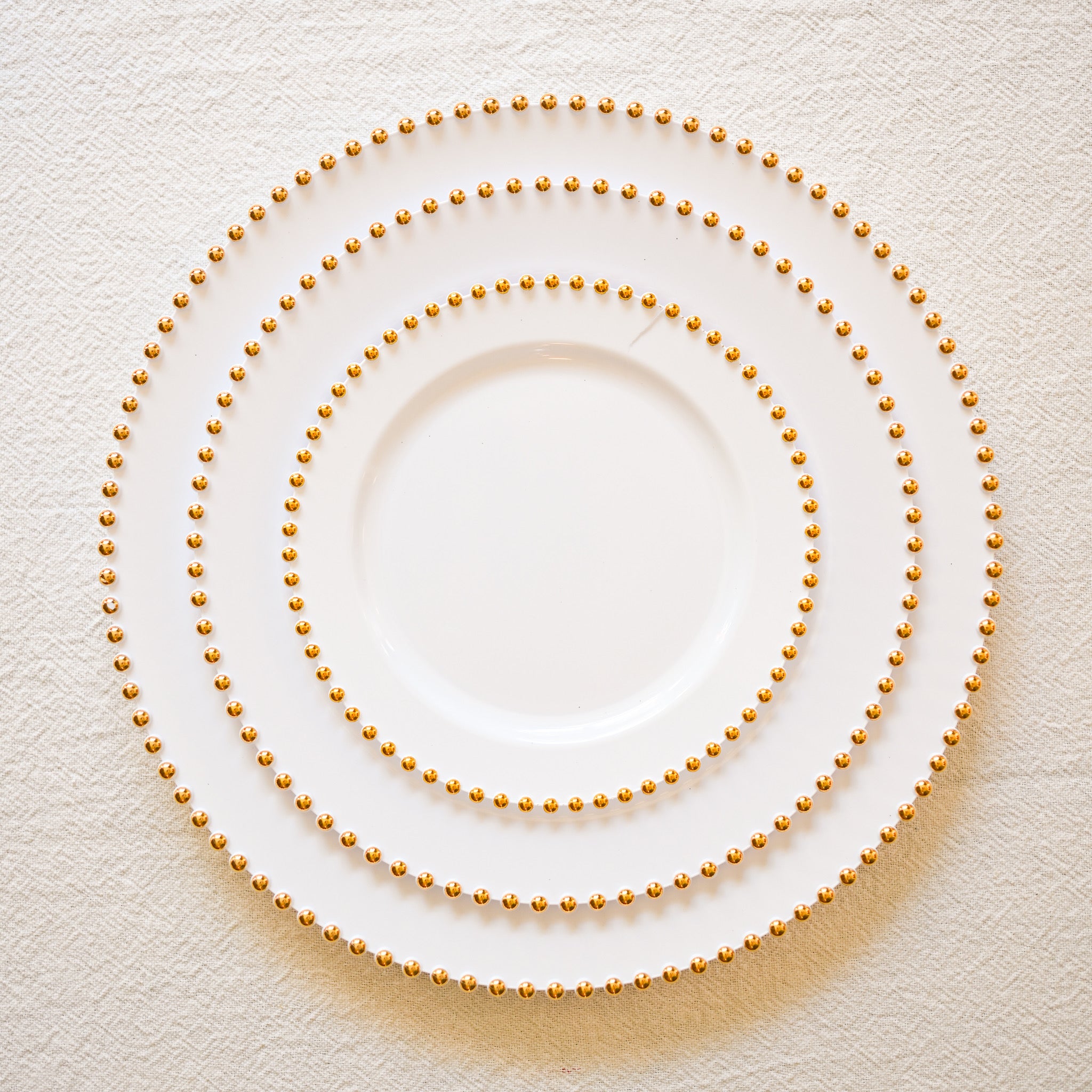 Premium Plastic Plates with Gold Studded Rim- Cream (10pcs)