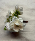Short Stem Cream Real Touch Blossom Bunch