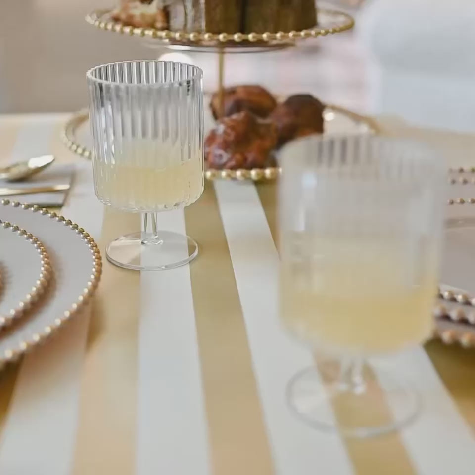 Paper Runner- Classic Gold Stripe (20" x 25')